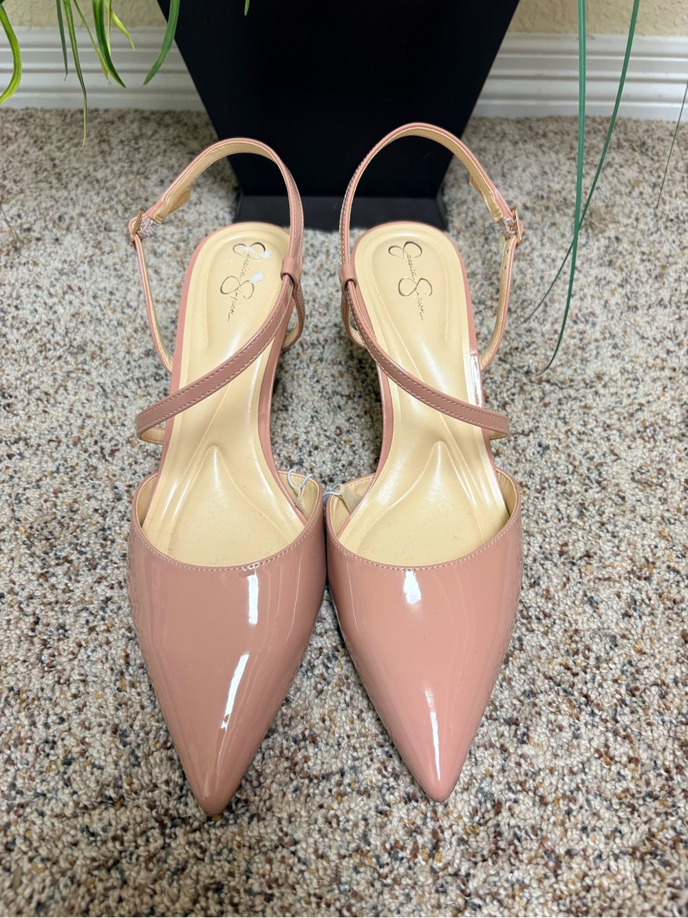 Jessica Simpson heeled sandals - Picture 2 of 4